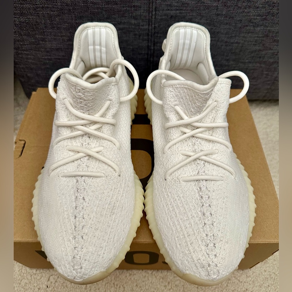 YEEZY BOOST 350 V2 WHITE - M 7.5